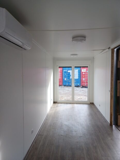 BUNGALOW CON INSTALACIONES SANITARIAS (50m2) - Imagen 14